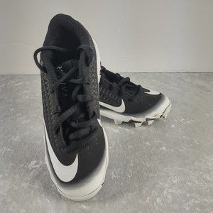 Nike Boys Vapor Ultrafly AQ8151-003 Black & White Baseball Cleats Shoes Size 12C